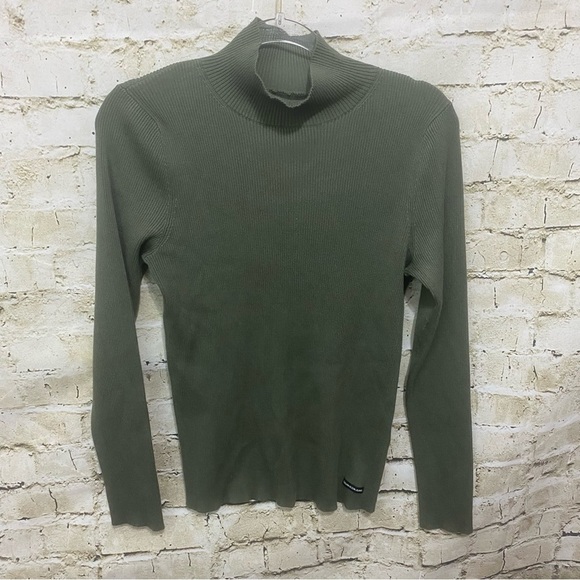 Calvin Klein Jeans Green Soft Rubbed Mock Neck Sweater - Picture 1 of 6
